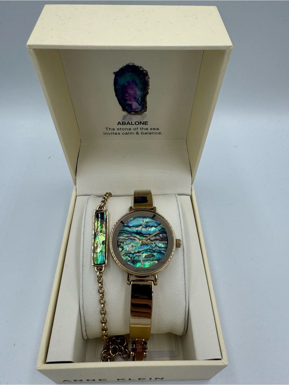 Anne Klein stunning gold
